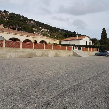 T3 Vue Carqueiranne